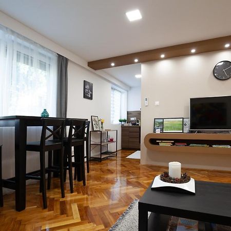 Stellar Downtown Szeged Apartment Екстериор снимка